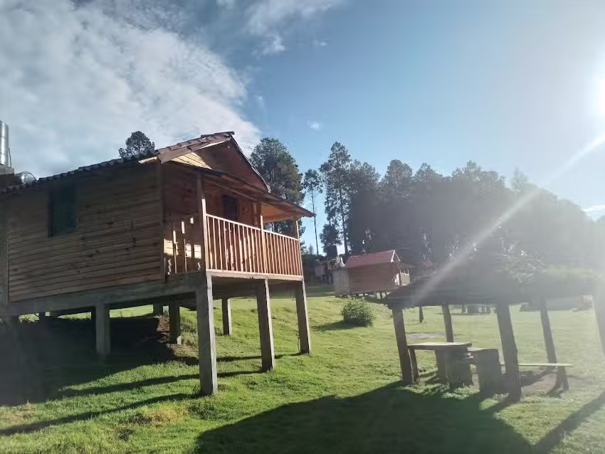 Caba&ntilde;as San Isidro Villa del Carb&oacute;n