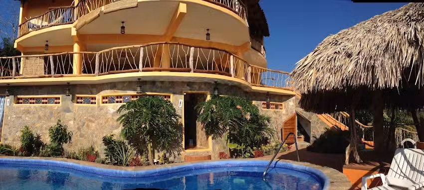 Caba&ntilde;as Telayu