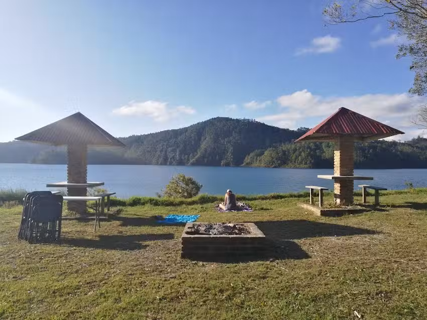 Caba&ntilde;as y Restaurante Junkolal