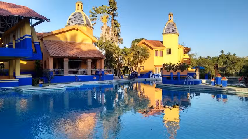 Canadian Resorts Vallarta