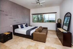 Capital O Cancun International Airport 24/7,