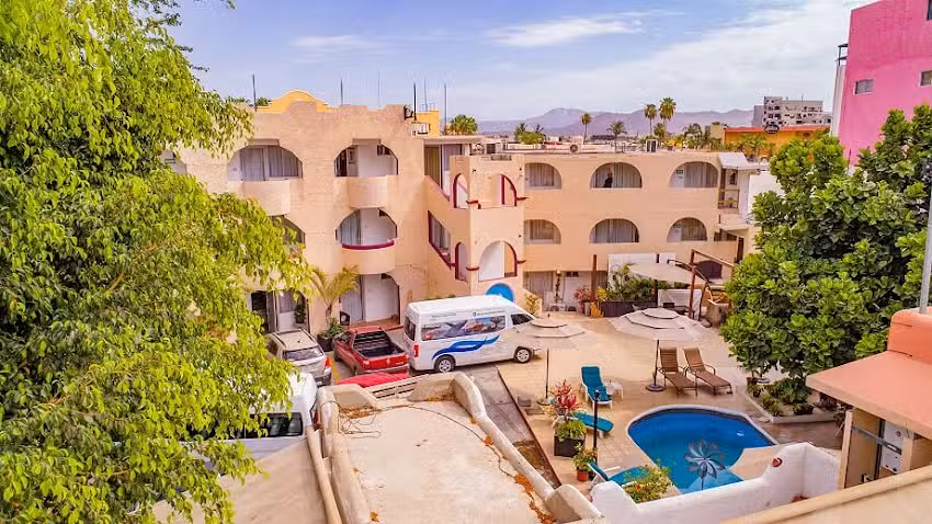 Capital O Hotel Dos Mares, Cabo San Lucas