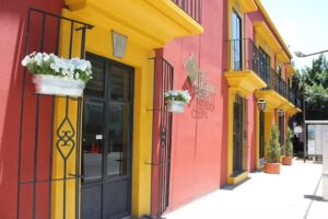 Capital O Parador Crespo Hotel