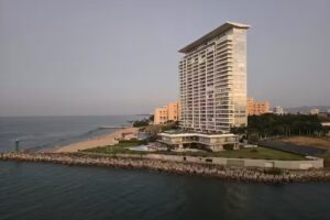 Capitalia Tres Mares Beach Residences & Marina