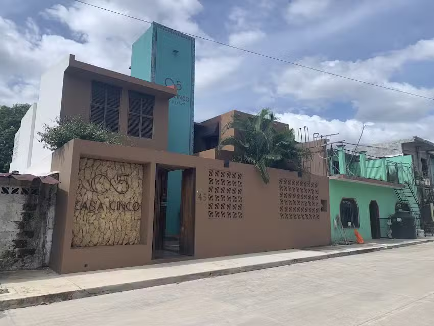 Casa 5 Bed & Breakfast