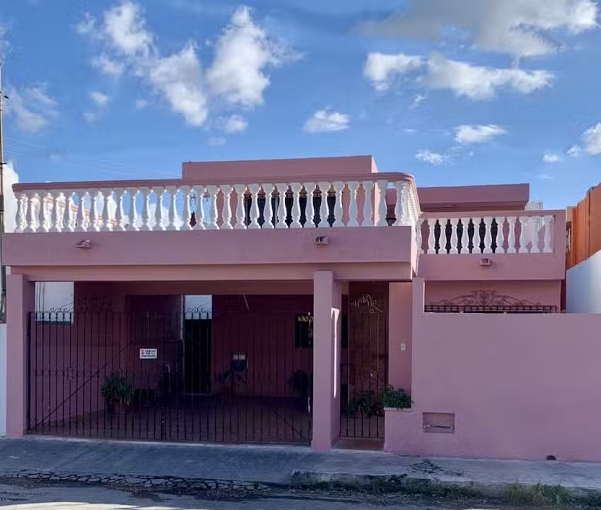 Casa Alegr&iacute;a