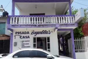 Casa Bugambilias