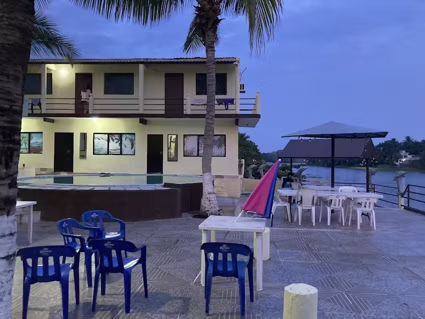 CASA DE DESCANSO LOS DELFINES