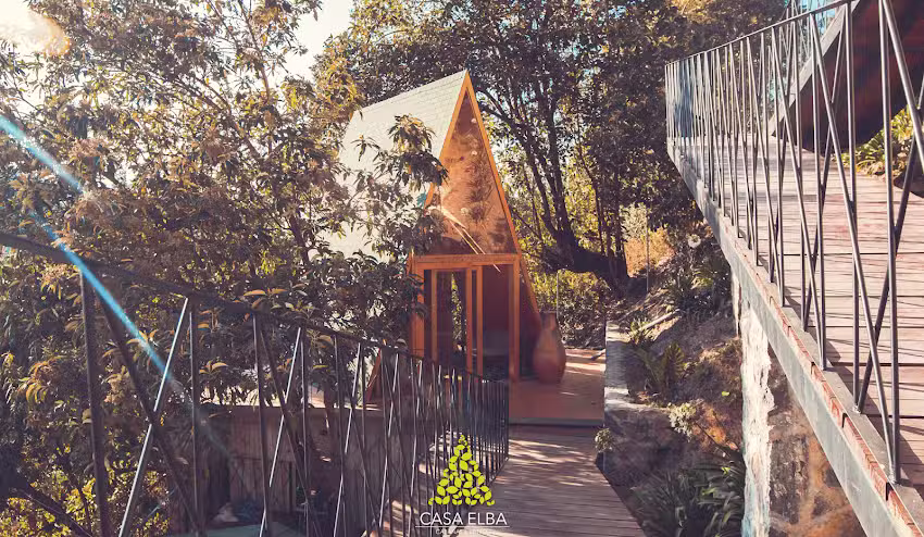 Casa Elba &ndash; Caba&ntilde;as & Bistro