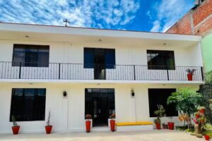 Casa Flores by Choose Hospitality