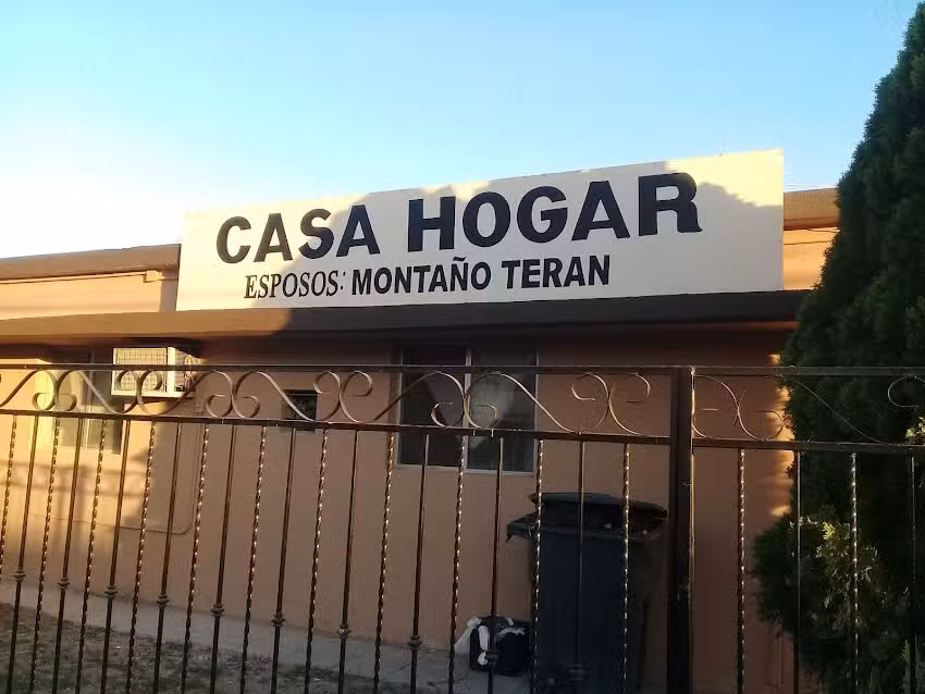 Casa Hogar Esposos Monta&ntilde;o Ter&aacute;n