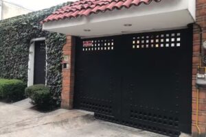 Casa hotel Sukaji Coyo&aacute;can