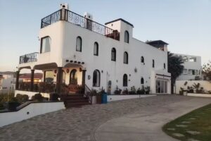 Casa Playa Baja