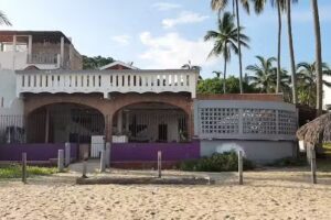 Casa Ricardos Los Delfines