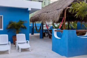 CasaBella- Private Villa-6 MasterBedroom 6 Bath/Shower. Beach walking distance