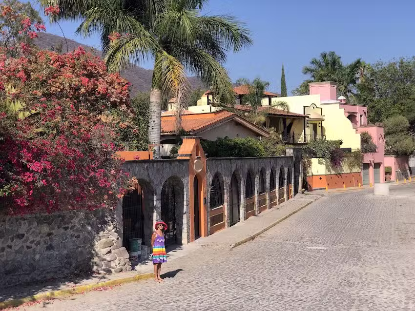 Casita Montana Hotel and Suites