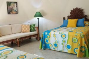 Casitas El Escondite, Playa La Ropa, Zihuatanejo