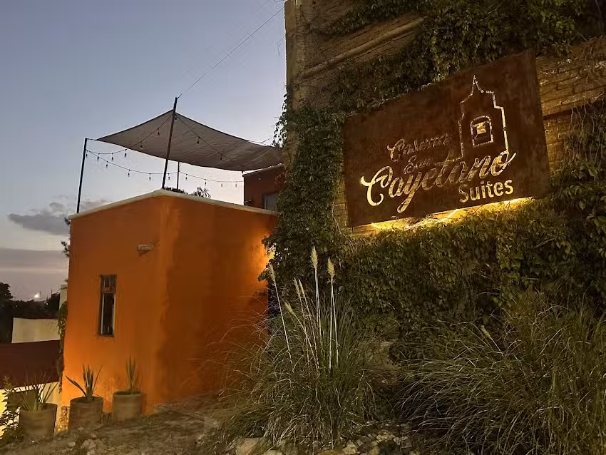 Casona San Cayetano Suites & Lofts