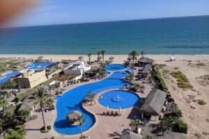 Castaways Rocky Point Luna Blanca