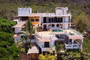 Castillo de Lindavista 26,070 MNX hasta 40 Personas