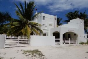 “CastilloNicte-Ha” Villa. Holiday Home Rental