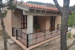 Centro Ecotur&iacute;stico El Manantial &ndash; Caba&ntilde;as Los Cardos