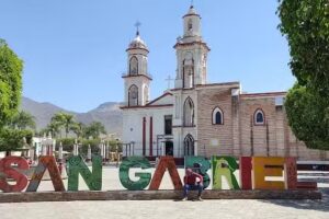 Cerro Viejo, Alojamiento de Montaña