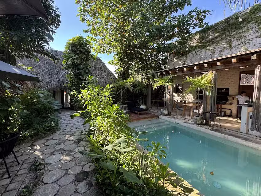 Colont&eacute; Hotel Origen