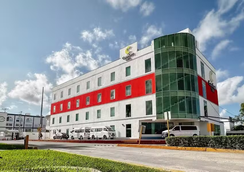 Comfort Inn Canc&uacute;n Aeropuerto