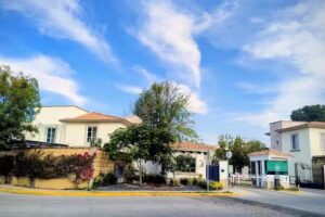 Cómoda Casa c/ Patio Privado en Aguascalientes