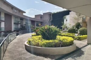 Country Hotel and Suites