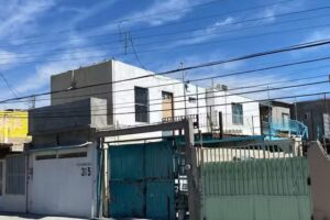 Cuarto Naranja-Casa de Hospedaje