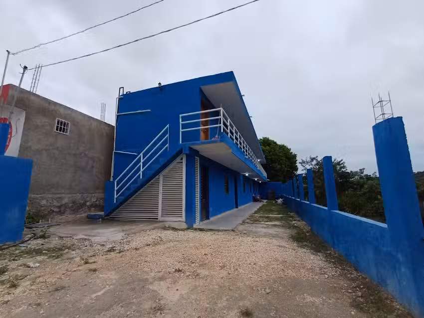 CUARTOS AZULES LA CURVA