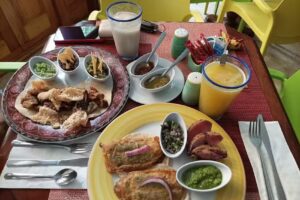 Deluxe Cancun Suites