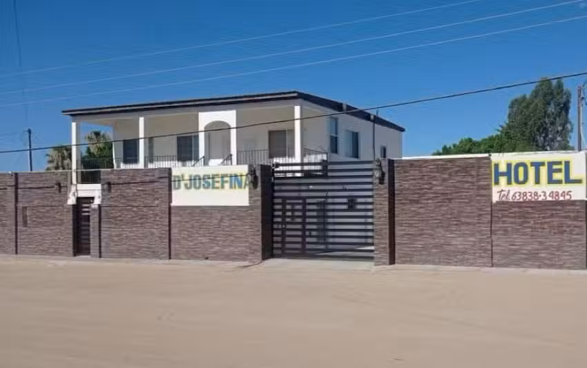 D&rsquo;josefina&rsquo;s Hotel