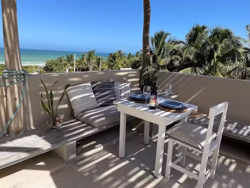 Dos Mares Barefoot Hotel