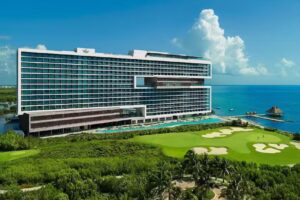 Dreams Vista Cancun Golf & Spa Resort