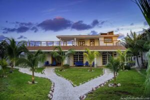 El Milagro Beach Hotel and Marina