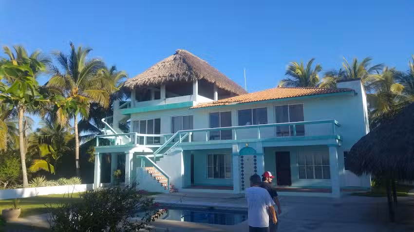 El Palmar Tomatal, Playa Las Mantas