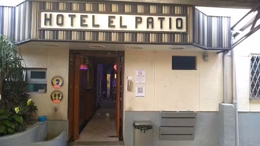 El Patio &ndash; Hotel Cerrado