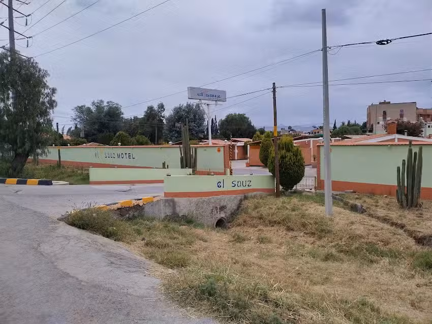 El Sauz Motel