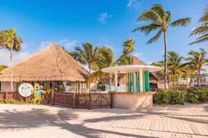 Family Selection at Grand Palladium Kantenah Resort & Spa &ndash; Family Hotel