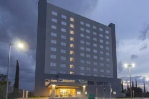 Fiesta Inn Suites Aeropuerto del Baj&iacute;o