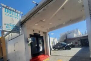 Garcias Suites & Hotel