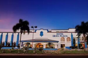 Gran Plaza Hotel & Convention Center