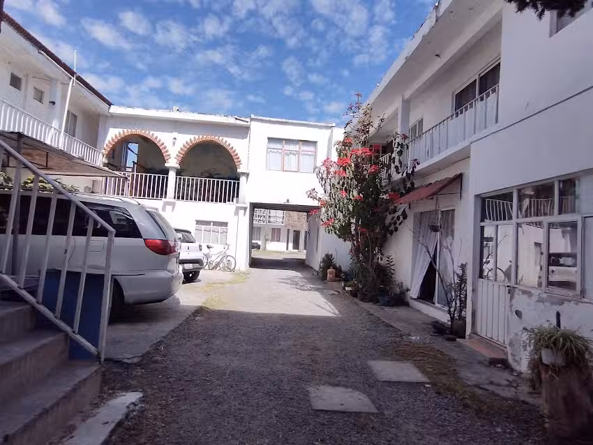 Habitaci&oacute;nes Las Pir&aacute;mides