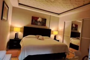 HABITACIONES NARVARTE DEL VALLE