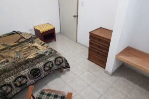 Habitaciones semiamuebladas renta