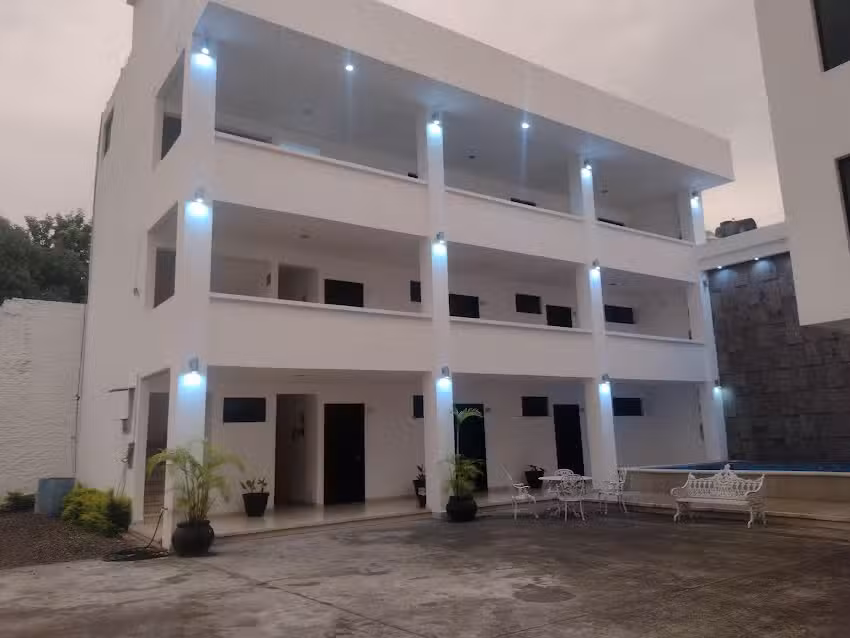 Habitat Inn
