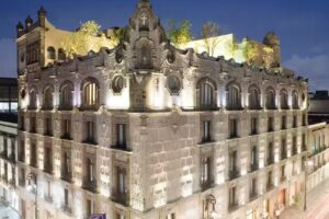 Hampton Inn & Suites Mexico City &ndash; Centro Hist&oacute;rico